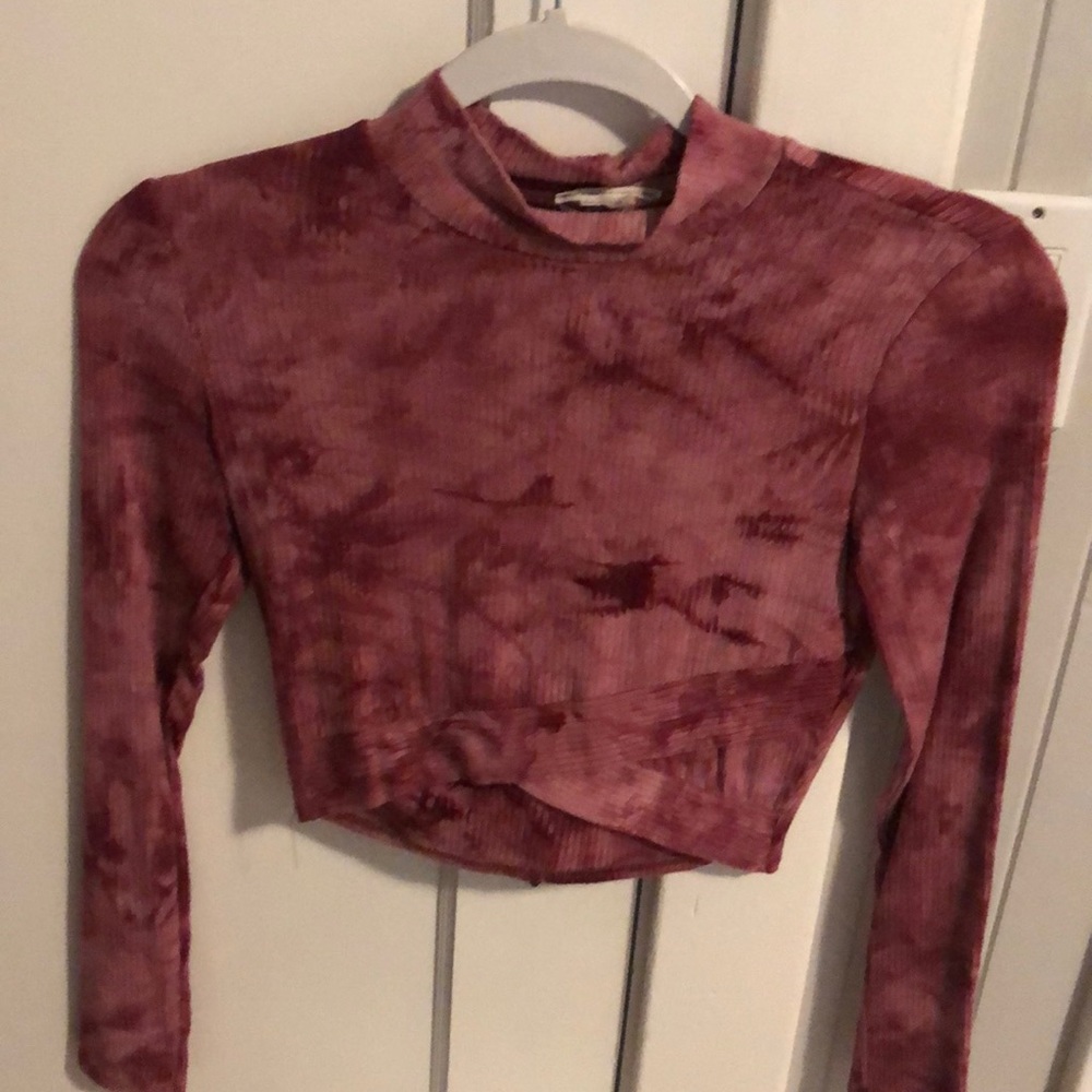 Salt tree. Pink cropped turtle neck.